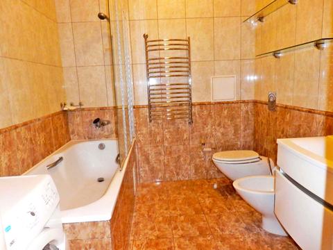 квартира за адресою Володимира Івасюка просп. (Героїв Сталінграду), 8