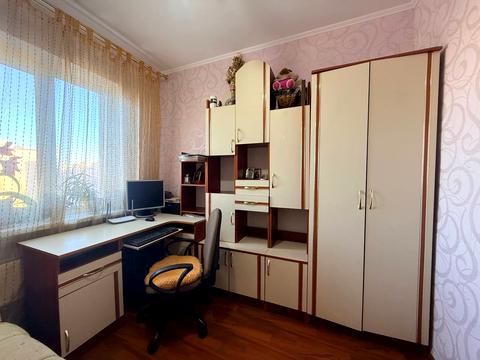 квартира за адресою Андрія Мельника вул., 12