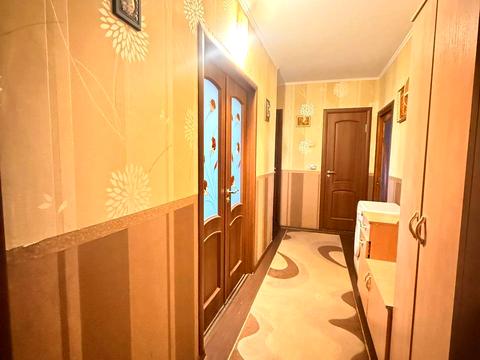 квартира за адресою Андрія Мельника вул., 12