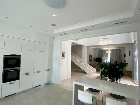 квартира за адресою Тараса Шевченка вул., 1