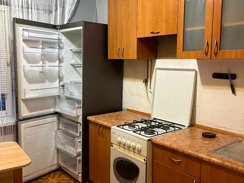 квартира за адресою житловий масив Тополя-2 вул., 12