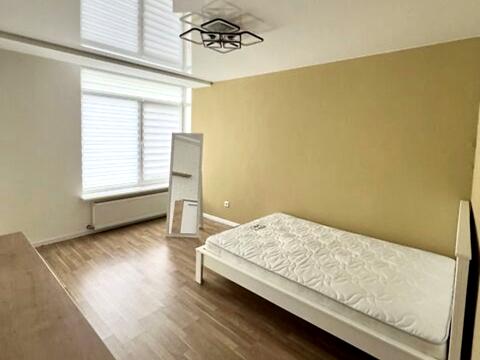 квартира за адресою Злуки просп., 3-А