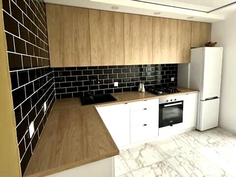 квартира за адресою Злуки просп., 3-А