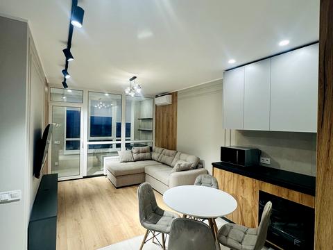 квартира за адресою Віктора Некрасова вул. (Північно-Сирецька), 6