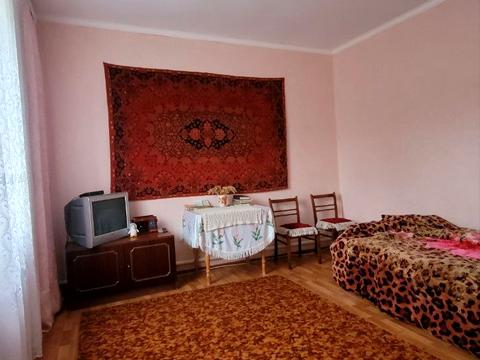 будинок за адресою Лесі України