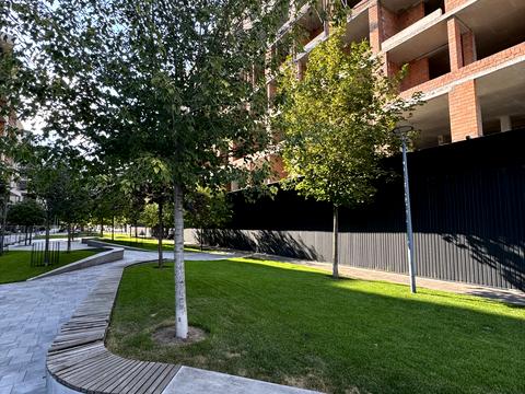 паркомісце за адресою Набережно-Рибальська дорога вул., 7