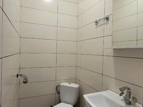 комерційна за адресою Михайлівська, 15