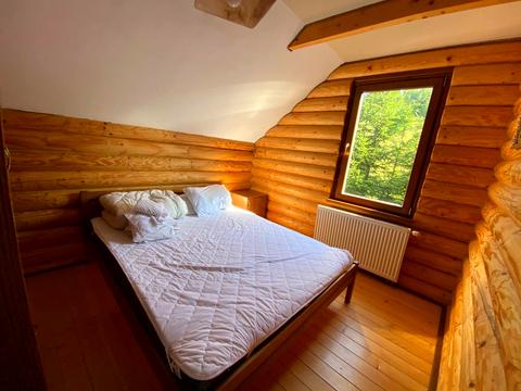 дом по адресу Під тисою