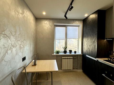 квартира за адресою Кам'янське (Дніпродзержинськ), Харківська вул., 7