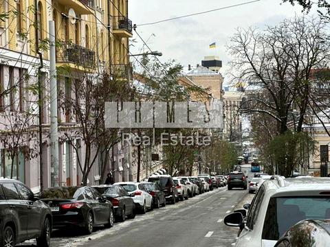 комерційна за адресою Київ, Софіївська вул., 12