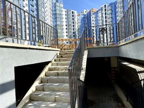 паркомісце за адресою Княгинин вул., 37