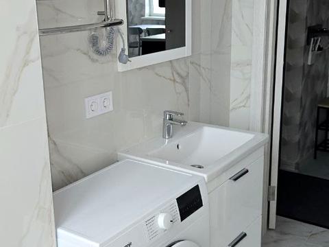 квартира за адресою Олега Мудрака вул. (Генерала Наумова), 1-Б