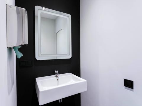 комерційна за адресою Київ, Олеся Гончара вул., 9