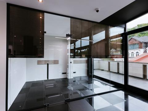 комерційна за адресою Київ, Олеся Гончара вул., 9