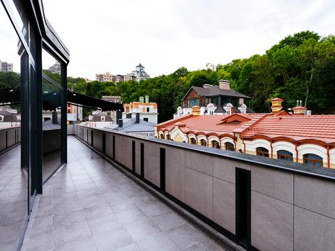 комерційна за адресою Київ, Олеся Гончара вул., 9