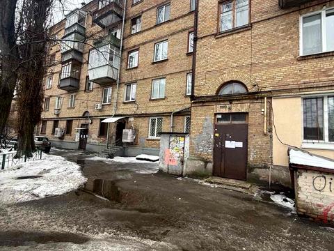 квартира за адресою Почайнинська вул., 52