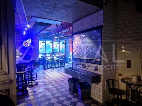 комерційна за адресою Басейна вул., 2