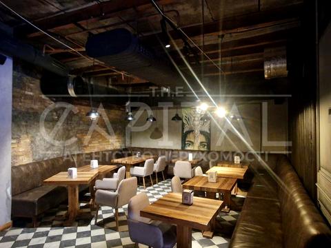 комерційна за адресою Басейна вул., 2