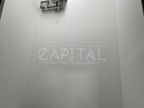 комерційна за адресою Миколи Бажана просп., 17-А