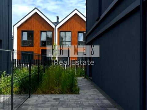 будинок за адресою Клубнічна вул.