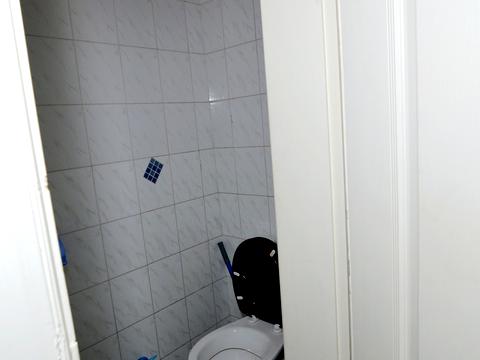 комерційна за адресою Володимиро-Либідська вул., 16