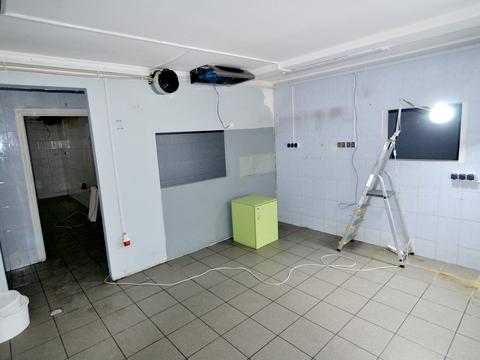 комерційна за адресою Володимиро-Либідська вул., 16