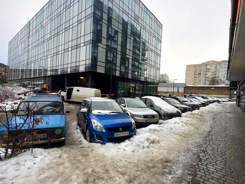 комерційна за адресою Хімічна вул., 4а