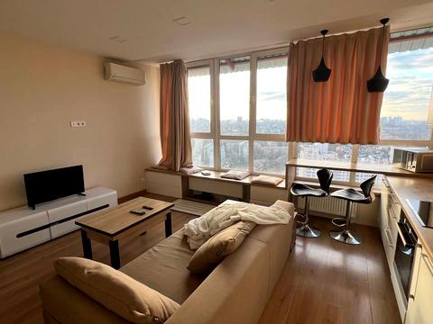 квартира за адресою Петропавлівська вул., (Будинок)