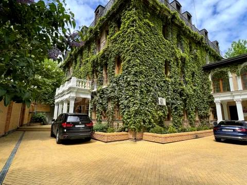 комерційна за адресою Київ, Жилянська вул., 72А