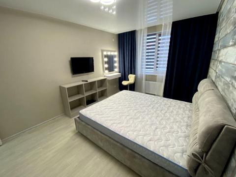 квартира по адресу Бердянская ул., 1-А