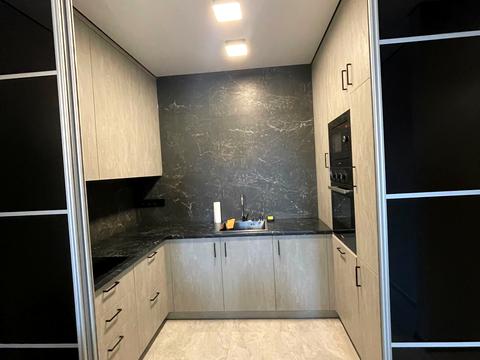 квартира за адресою Князя Романа Мстиславича вул. (Генерала Жмаченка), 28