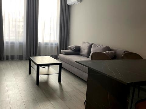 квартира за адресою Князя Романа Мстиславича вул. (Генерала Жмаченка), 28