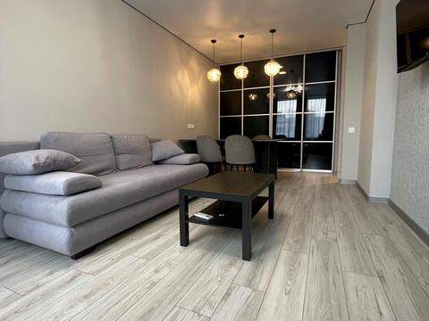 квартира за адресою Князя Романа Мстиславича вул. (Генерала Жмаченка), 28