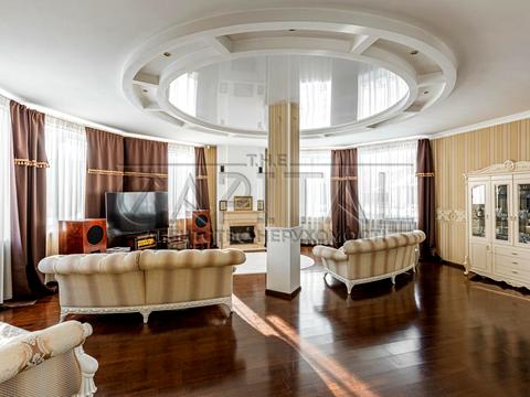 будинок за адресою с. Осещина, троянди, 3