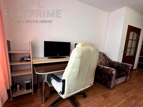 квартира за адресою Софії Русової вул., 7