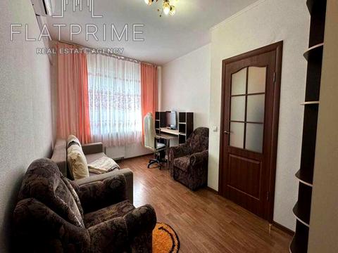 квартира за адресою Софії Русової вул., 7