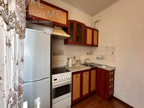 квартира за адресою Софії Русової вул., 7