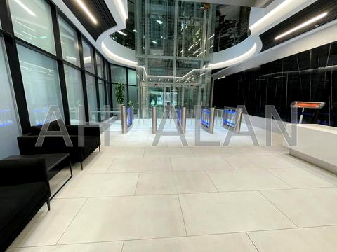 комерційна за адресою Басейна вул., 2