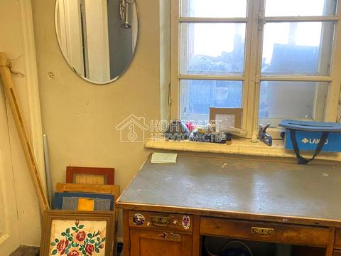 квартира за адресою Куликівський узвіз (Революції), 14