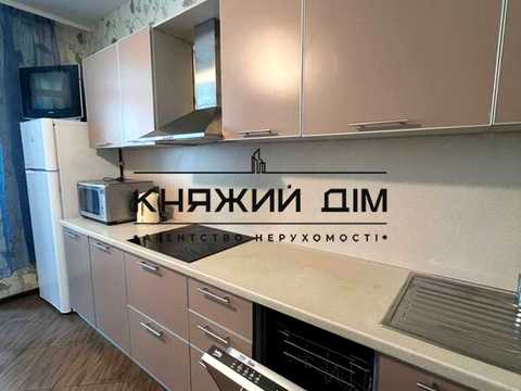 квартира по адресу Драгоманова ул., 2