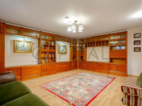 дом по адресу Киев, Алимпия Галика ул., 88