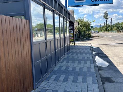 комерційна за адресою Гетьмана Мазепи вул., 148