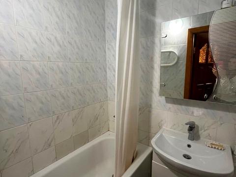 квартира за адресою Небесної Сотні вул. (Московська), 30