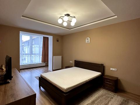 квартира по адресу Василия Стуса ул., 42