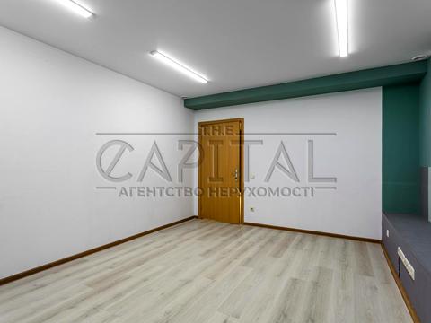 комерційна за адресою Київ, Оболонська набережна вул., 19