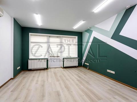 комерційна за адресою Київ, Оболонська набережна вул., 19