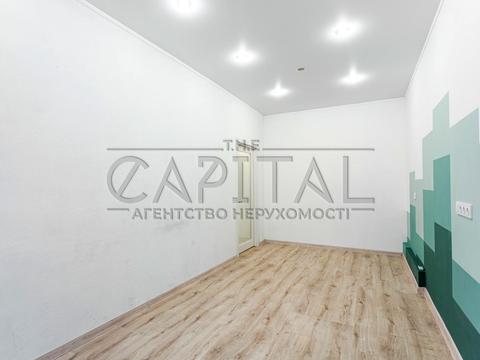 комерційна за адресою Київ, Оболонська набережна вул., 19