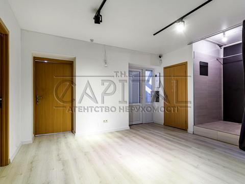 комерційна за адресою Київ, Оболонська набережна вул., 19