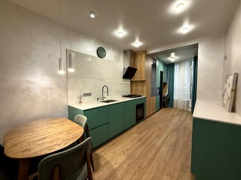 квартира за адресою Молодіжна вул., 4