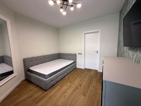 квартира за адресою Молодіжна вул., 4